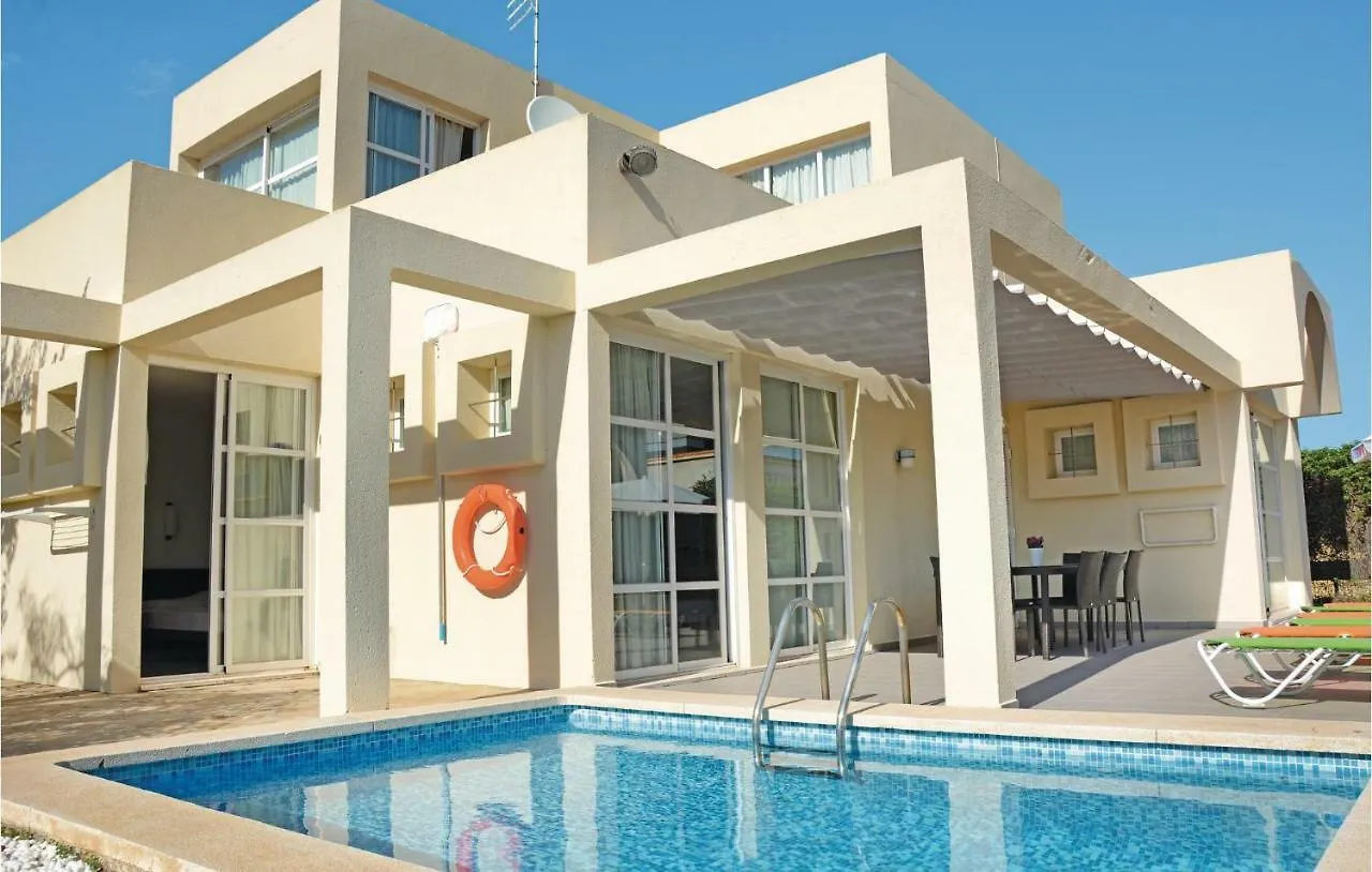Nice Home In Can Picafort With Kitchen